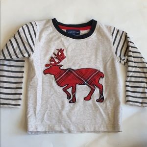 Andy & Evan holiday moose t-shirt & old navy red waffle Henley 2T EUC